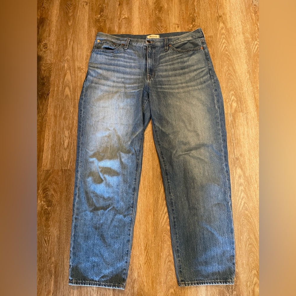 Madewell medium wash slouchy jeans